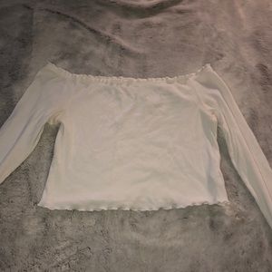 Off-the-shoulder top